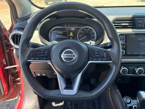 Used 2020 Nissan Versa SV FWD image 18