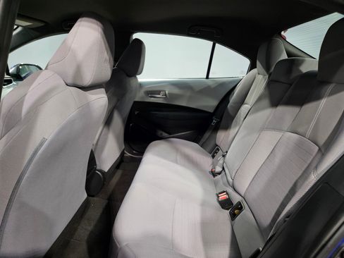 Used 2022 Toyota Corolla SE image 34
