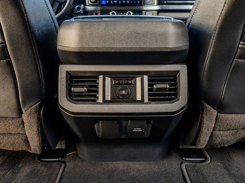 Used 2023 Ford F250 Lariat w/ Lariat Ultimate Package image 33