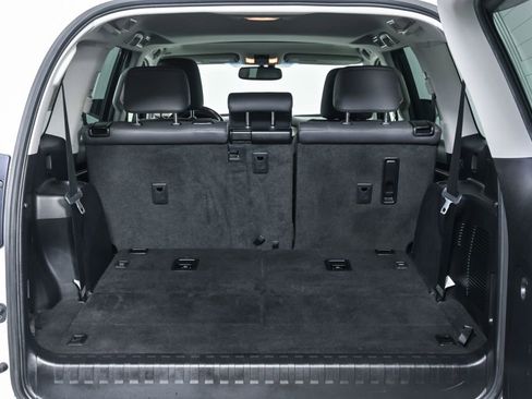 Used 2019 Lexus GX 460 Premium image 31