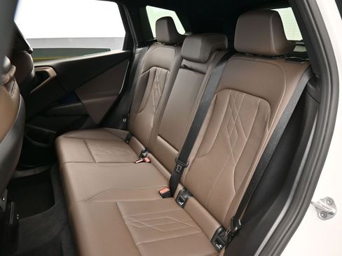 Used 2025 BMW X3 xDrive30i w/ M Sport Package image 38