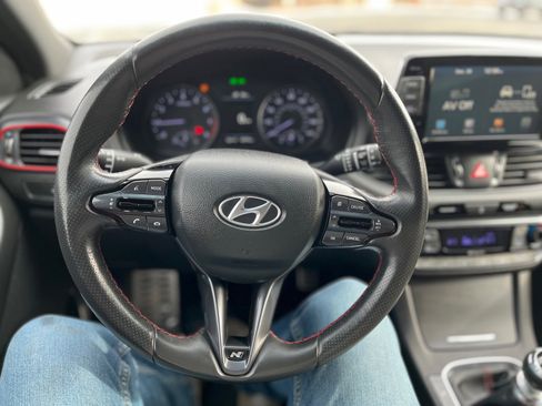 Used 2019 Hyundai Elantra GT N Line image 24