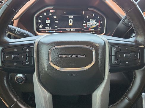 Used 2024 GMC Sierra 3500 Denali w/ Denali Reserve Package AWD/4WD image 19