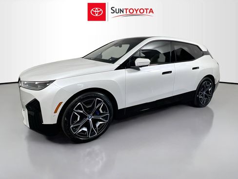 Used 2025 BMW iX M60 AWD/4WD image 9
