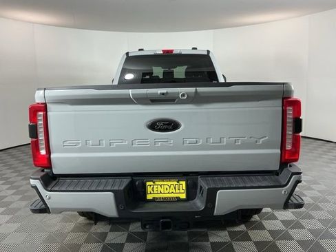 Used 2025 Ford F350 Lariat w/ Black Appearance Package image 5