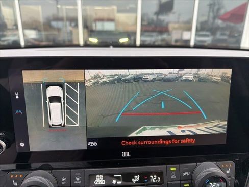 Used 2024 Toyota Grand Highlander Limited image 18