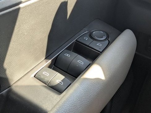 Used 2024 Chevrolet Colorado ZR2 w/ Technology Package image 24