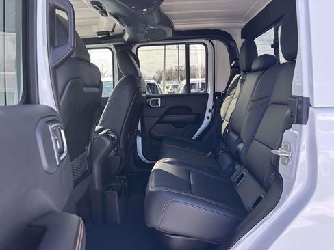 New 2026 Jeep Gladiator Sport image 6