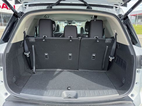 New 2026 Nissan Pathfinder SV AWD/4WD image 35