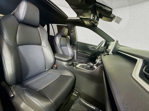 Used 2019 Toyota RAV4 XSE image 28