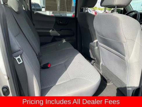 Used 2022 Toyota Tacoma SR w/ SR Convenience Package RWD image 17