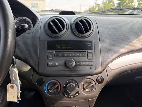 Used 2011 Chevrolet Aveo LT w/ Power and Convenience Package FWD image 27