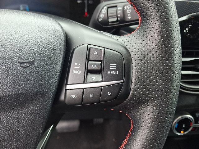 Used 2025 Ford Escape ST-Line Select AWD/4WD image 24