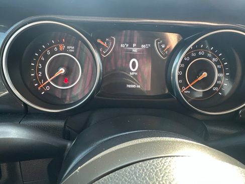 Used 2020 Jeep Gladiator Sport AWD/4WD image 17