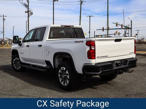 Certified 2024 Chevrolet Silverado 2500 Custom w/ Custom Value Package image 5