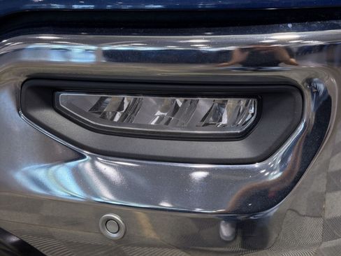 Used 2018 GMC Sierra 1500 SLT AWD/4WD image 14