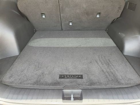 Certified 2026 Kia Sportage EX FWD image 31