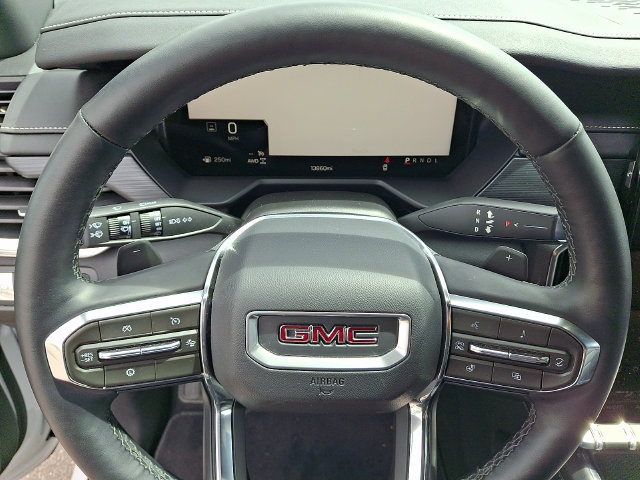 Used 2026 GMC Acadia Elevation w/ Elevation Premium Package AWD/4WD image 4