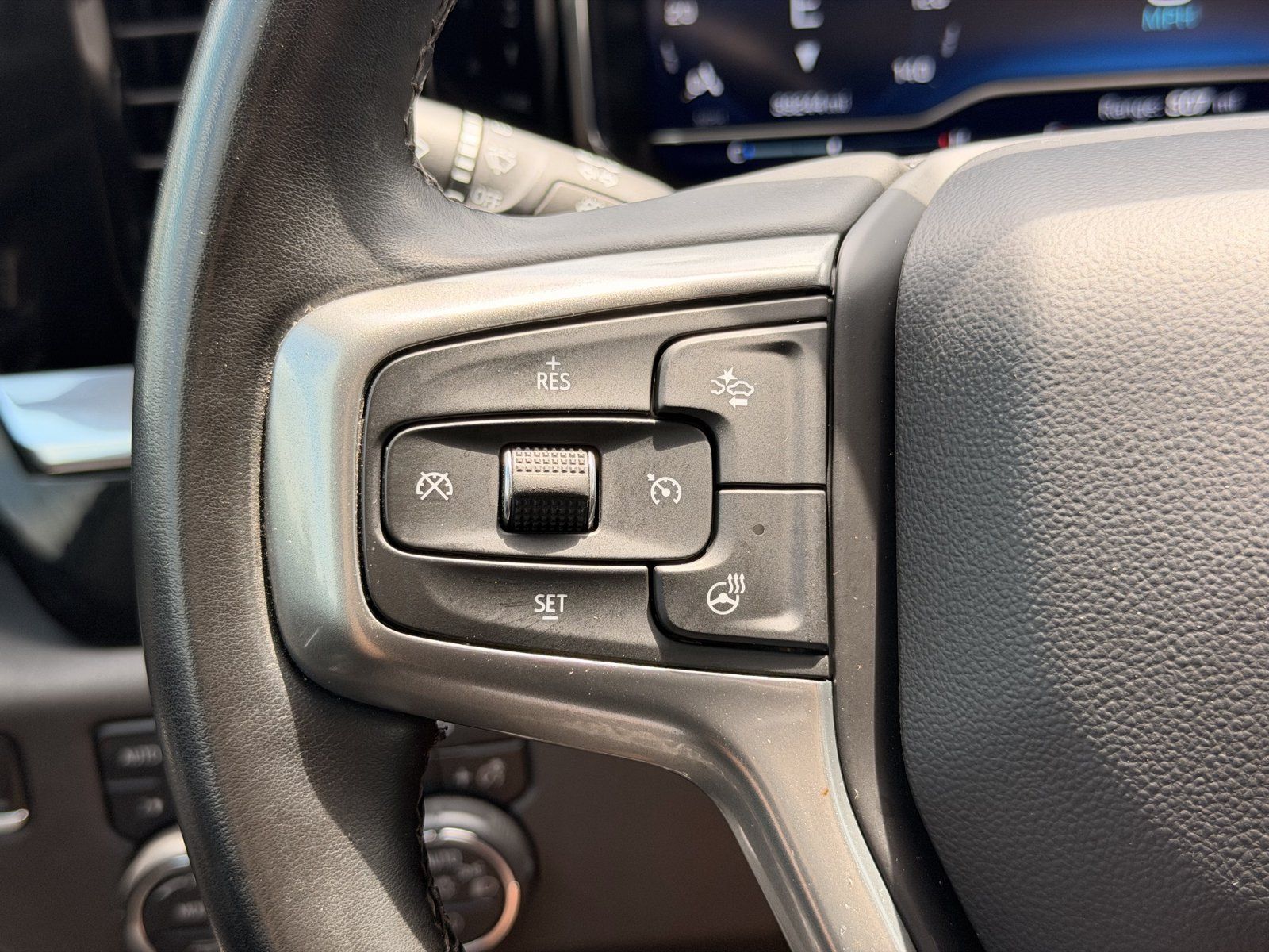 Used 2023 Chevrolet Silverado 1500 LT Trail Boss AWD/4WD image 19