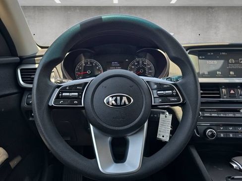 Used 2020 Kia Optima LX FWD image 21