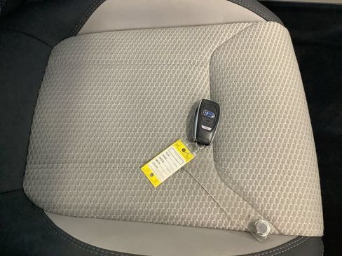 Certified 2023 Subaru Forester Premium AWD/4WD image 29