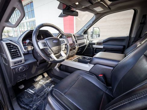 Used 2019 Ford F450 Lariat w/ Lariat Ultimate Package AWD/4WD image 12