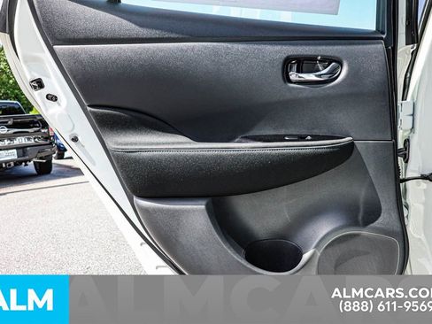 Used 2025 Nissan Leaf SV Plus image 56