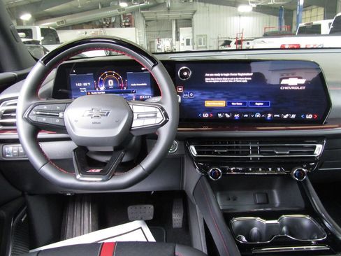 New 2026 Chevrolet Traverse RS AWD/4WD image 5