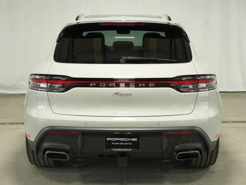 Certified 2026 Porsche Macan AWD/4WD image 12