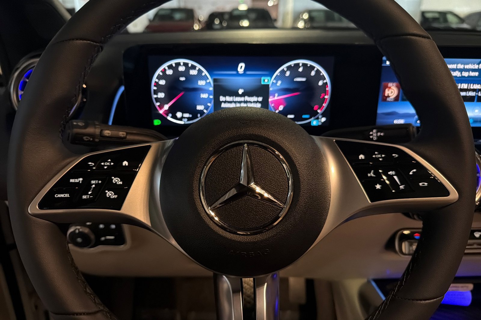 New 2026 Mercedes-Benz GLB 250 image 21