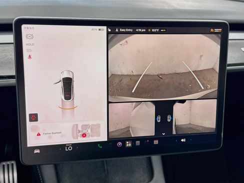 Used 2023 Tesla Model Y Performance AWD/4WD image 10