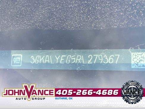 Used 2024 GMC Terrain AT4 w/ Tech Package image 11