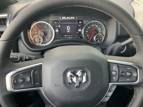 New 2026 RAM 2500 Big Horn AWD/4WD image 22