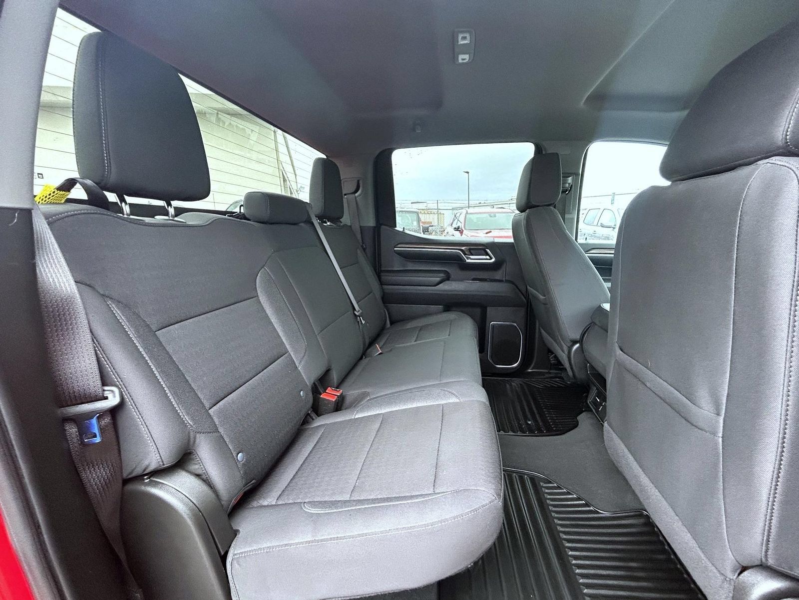 Certified 2024 Chevrolet Silverado 1500 LT AWD/4WD image 19