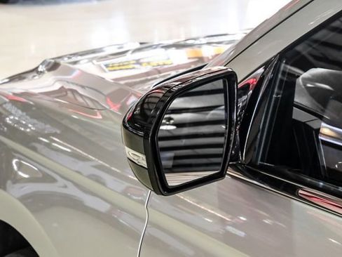 Used 2019 Ford Expedition Limited w/ Equipment Group 303A image 38