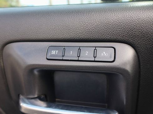 Used 2016 GMC Sierra 2500 Denali w/ Duramax Plus Package image 17