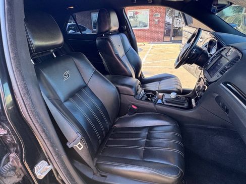 Used 2021 Chrysler 300 S RWD image 18