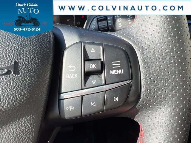 Used 2025 Ford Escape ST-Line Select AWD/4WD image 19