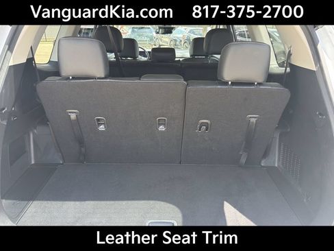 Certified 2025 Kia Telluride EX FWD image 24