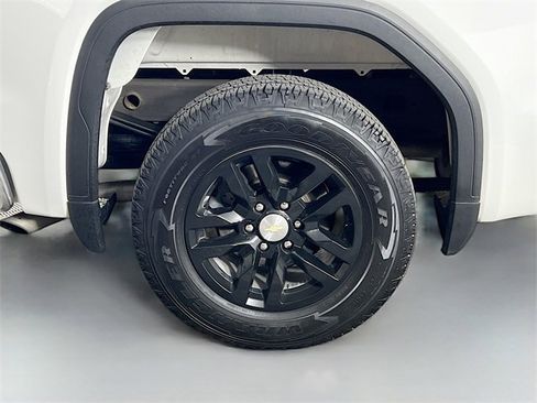 Used 2020 GMC Sierra 1500 2WD Double Cab w/ Sierra Value Package image 31