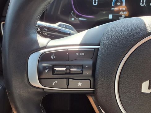 Certified 2024 Kia Sportage EX FWD image 18