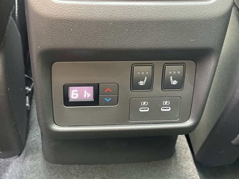 New 2026 Nissan Rogue Platinum AWD/4WD image 17