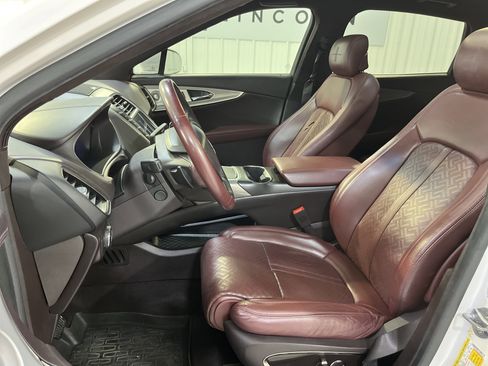 Used 2019 Lincoln Nautilus Black Label image 9