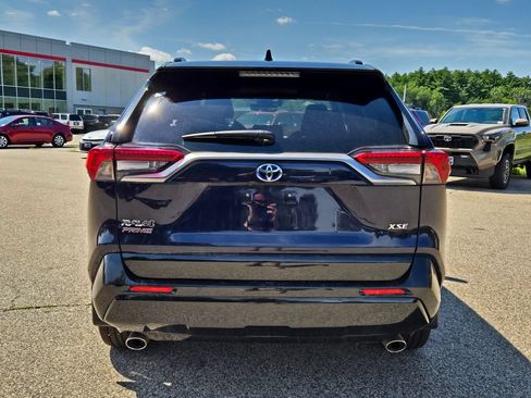 Used 2023 Toyota RAV4 XSE w/ Weather Package AWD/4WD image 4