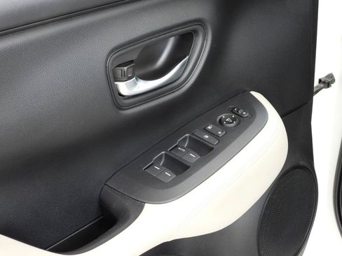 Used 2024 Honda HR-V LX image 48