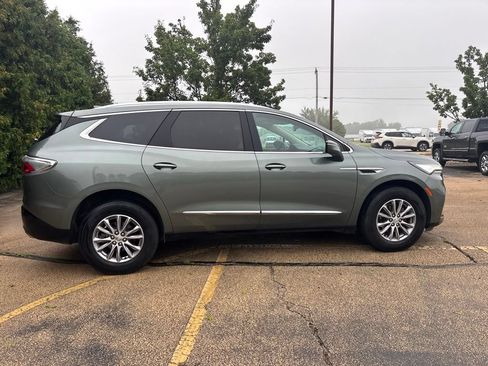 Used 2023 Buick Enclave Essence FWD image 7