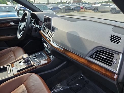 Used 2018 Audi Q5 2.0T Premium Plus AWD/4WD image 20
