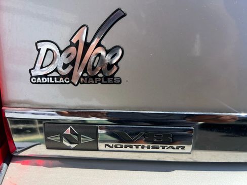 Used 2009 Cadillac DTS w/ Trunk Convenience Package image 60