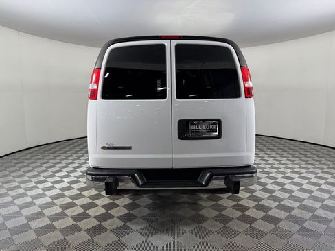 Used 2024 Chevrolet Express 2500 Work Van w/ Driver Convenience Package image 7