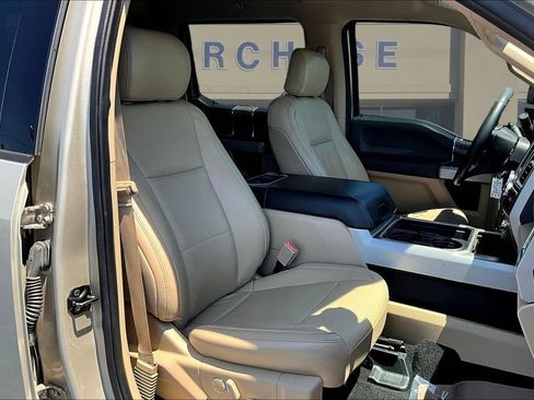 Used 2018 Ford F250 Lariat w/ Chrome Package AWD/4WD image 30
